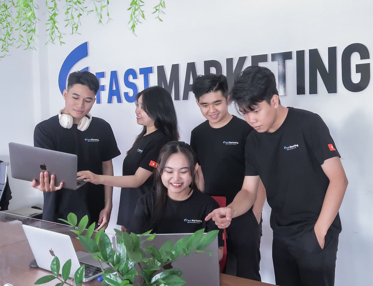 Fast Marketing Professional