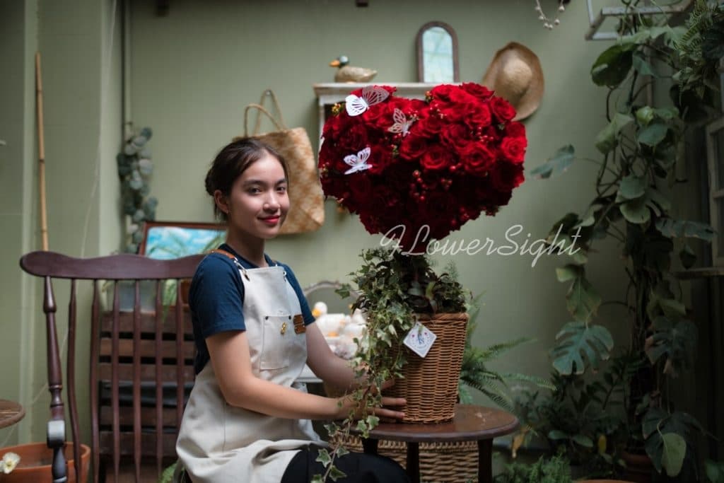 Shop Hoa Tươi FlowerSight Phú Nhuận: 235A Hoàng Hoa Thám